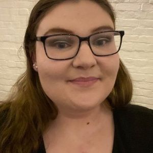 Meet your Posher, Lucy